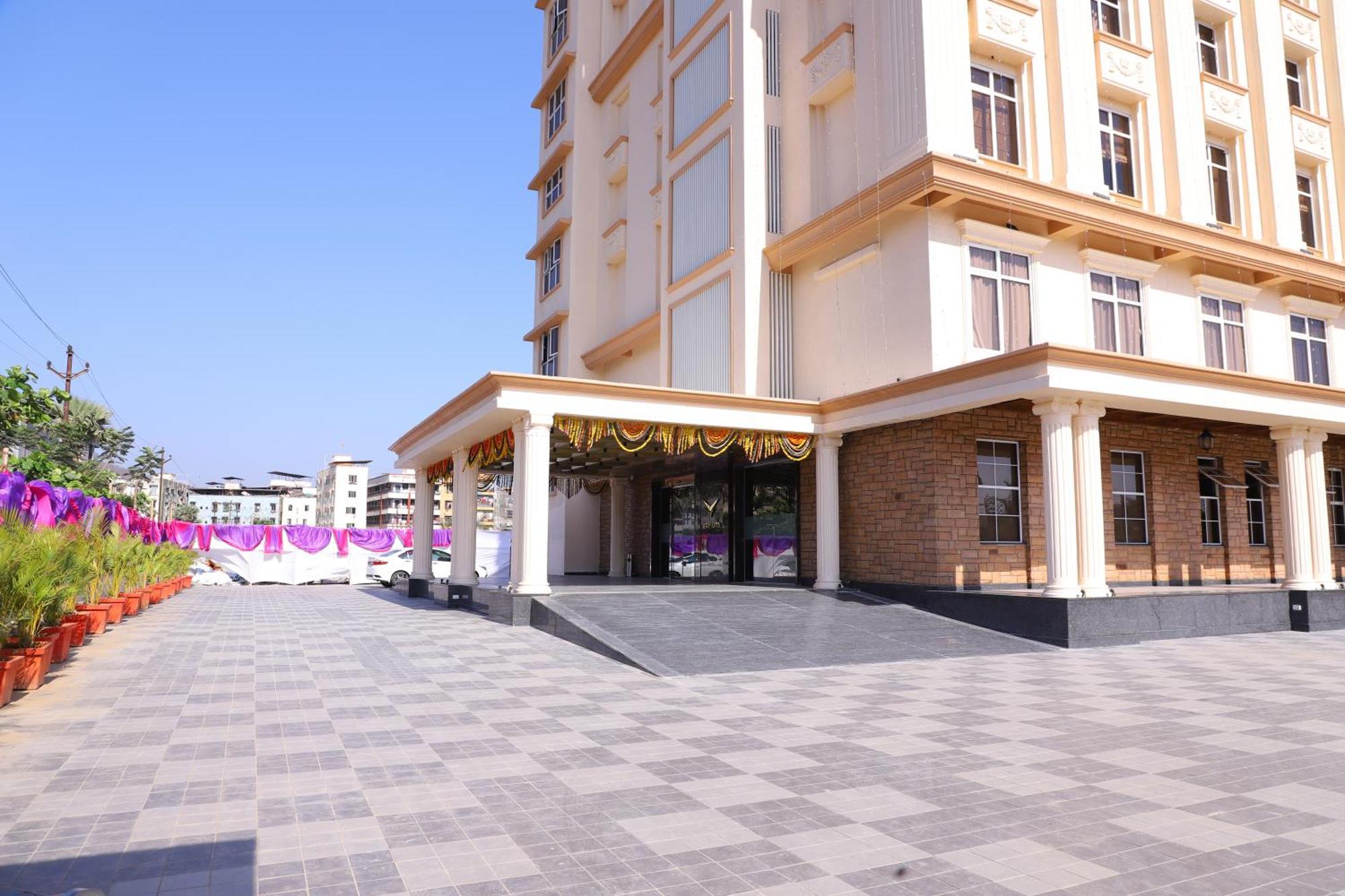 Le Vivanta Virār 外观 照片