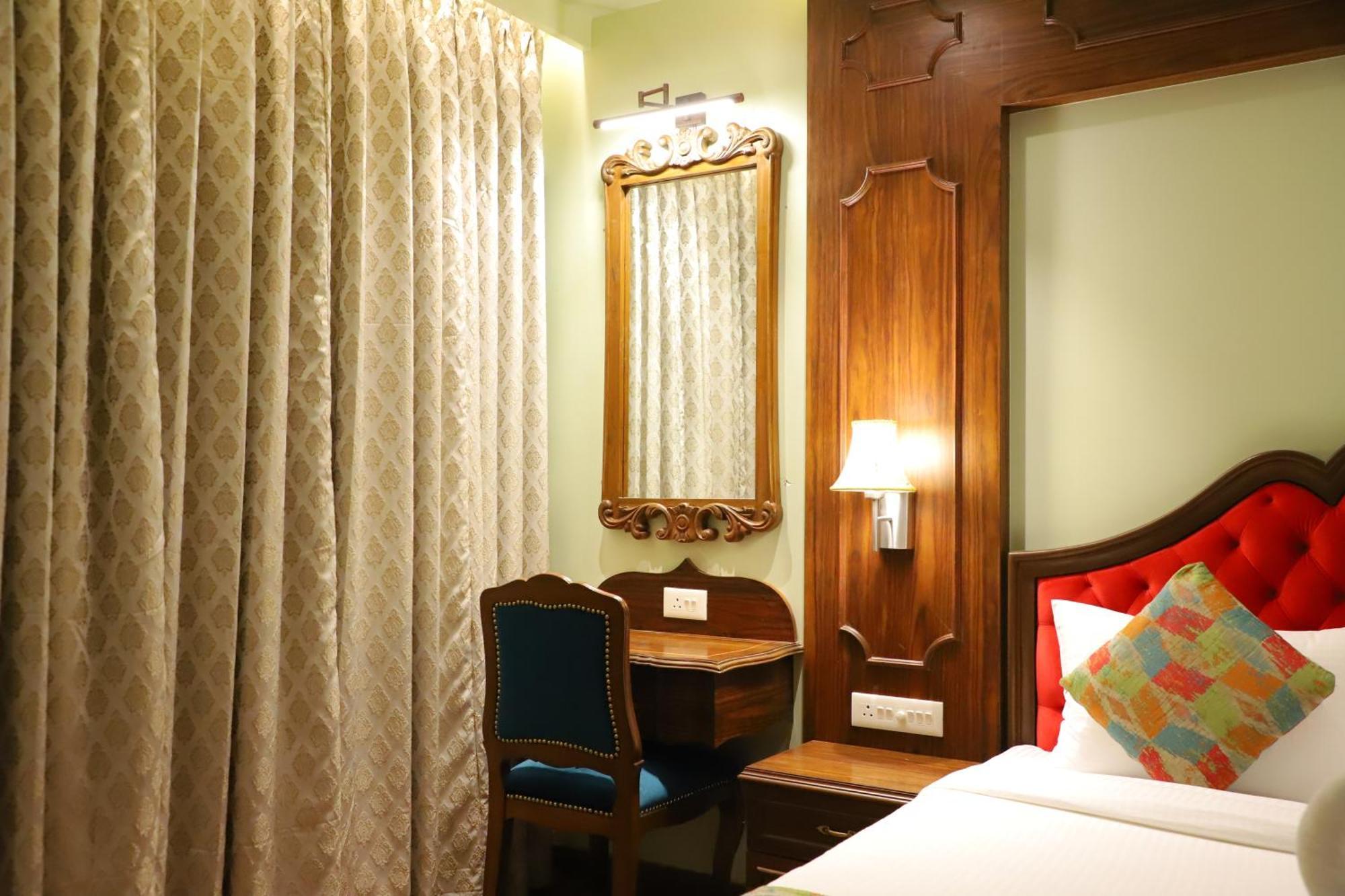 Le Vivanta Virār 外观 照片